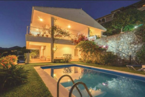 Sunny Villa with Private Pool in Almuñécar